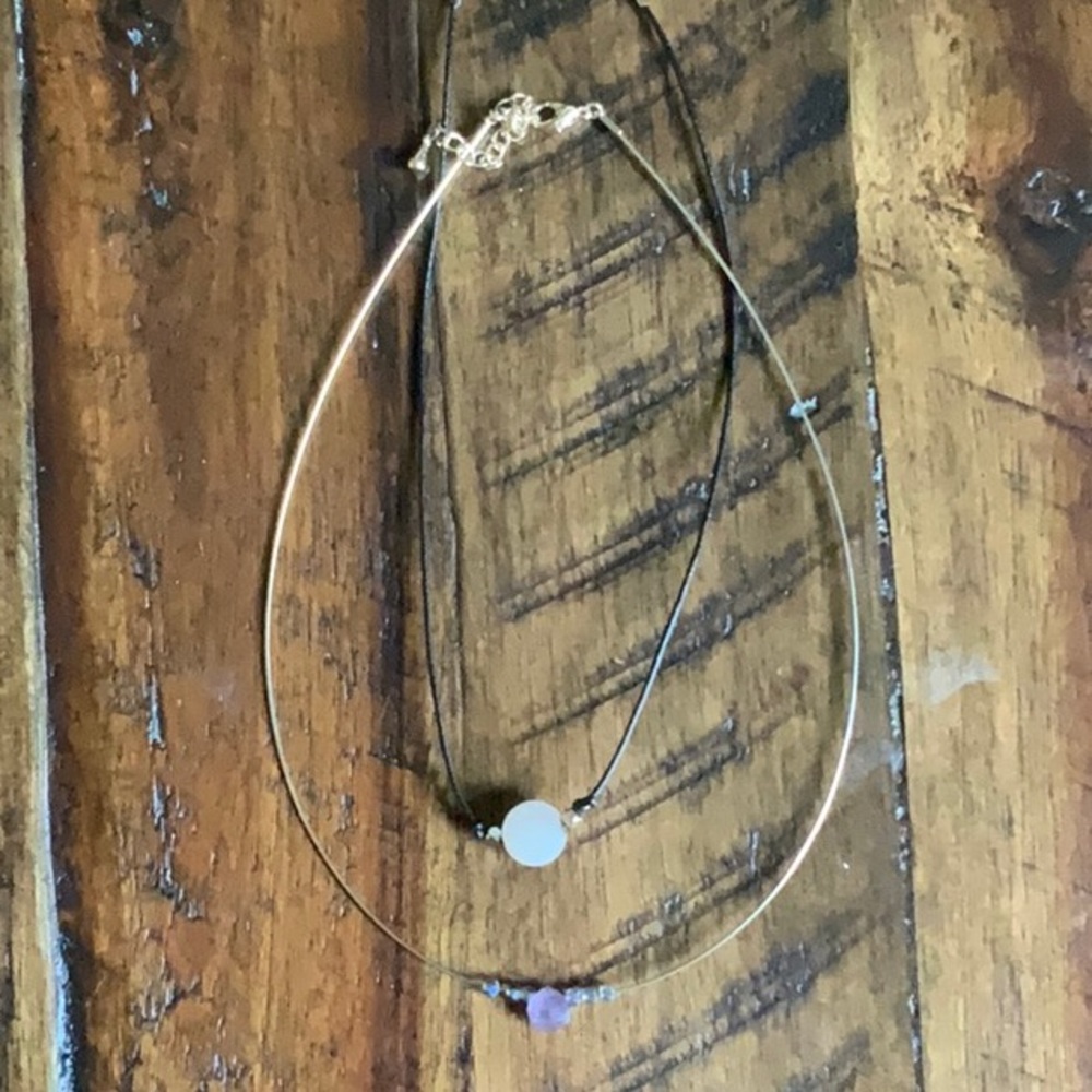 On-trend chokers ✌🏼